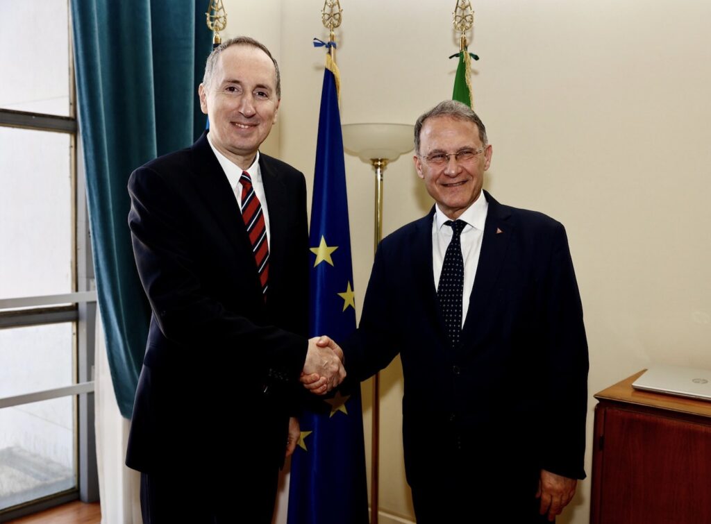 Cirielli incontra il collega ceco Brodský: focus su Ucraina e cooperazione economica