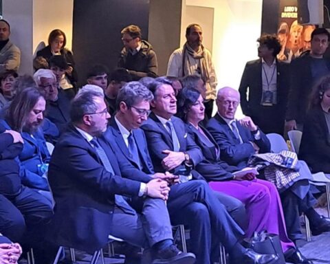 Conte e Schlein all'evento di +Europa: “Priorità al programma, poi la leadership”