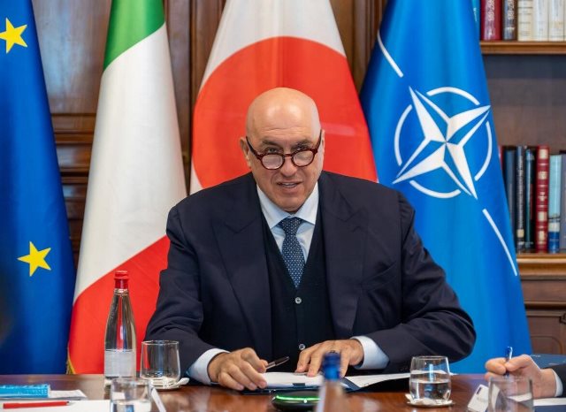 Crosetto discute con Koizumi sulla situazione in Medio Oriente e il programma GCAP