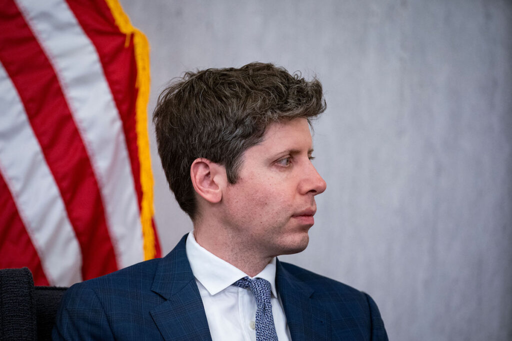 Dimissioni di Caitlin Kalinowski di OpenAI, critiche sulla collaborazione con il Pentagono