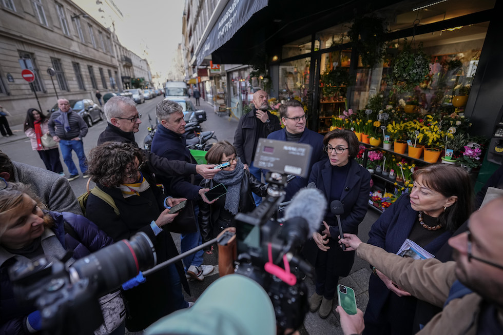 Elezioni comunali in Francia: primi turni il 15 marzo, attesa per l'impatto sul panorama politico nazionale