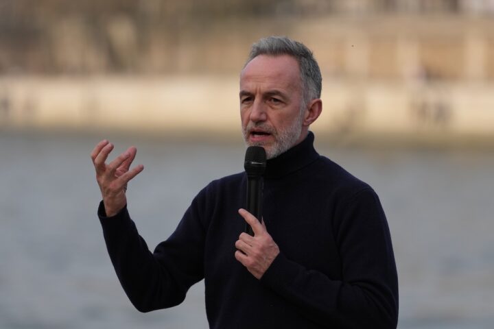 Elezioni municipali a Parigi: il Partito Socialista sfida l'avanzata della destra dopo 25 anni di governo