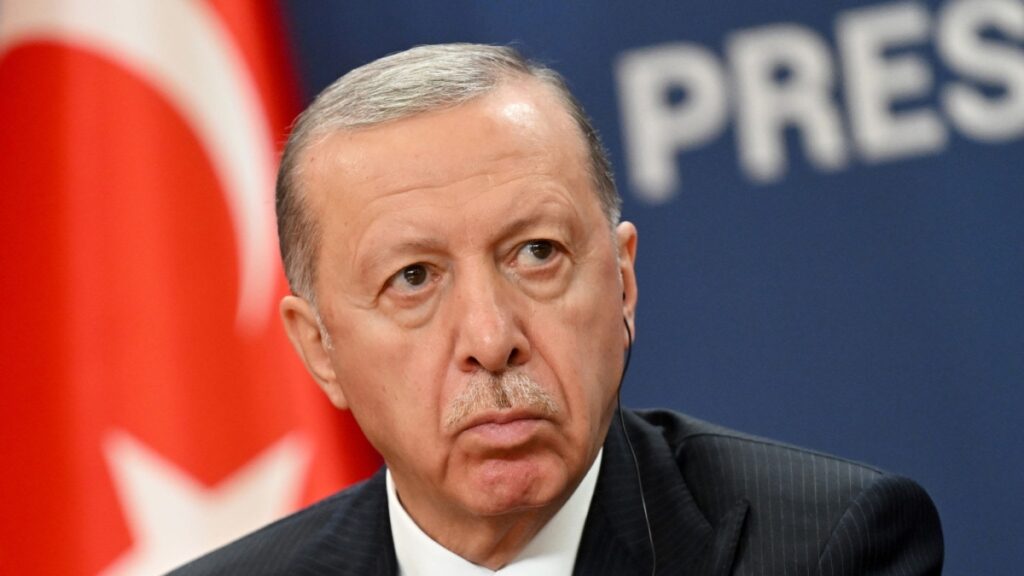 Erdogan durante l'Eid al-Fitr: «Che Dio distrugga Israele» e accuse a Netanyahu