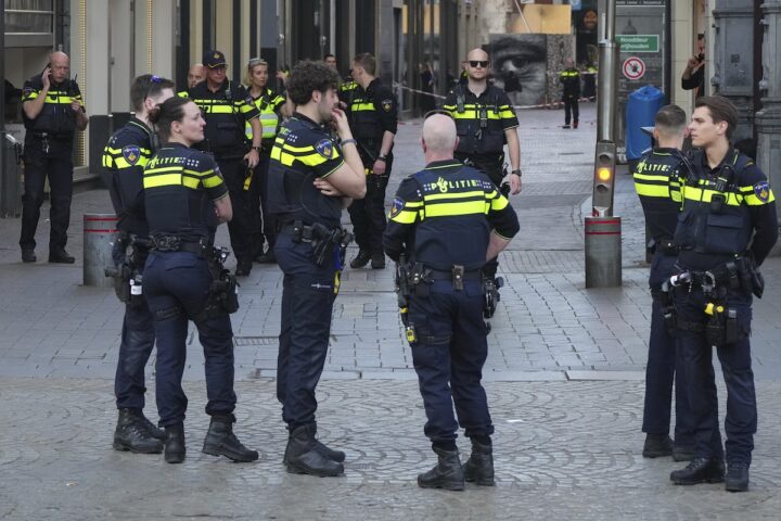 Esplosione alla scuola ebraica di Amsterdam: nessun ferito, indagini in corso