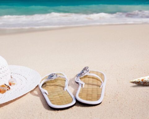 Genitori lasciano cinque figli minorenni a casa per vacanza a Sharm el-Sheikh, attivati servizi sociali a Trieste