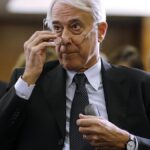 Giuliano Pisapia annuncia il suo voto favorevole alla riforma della giustizia