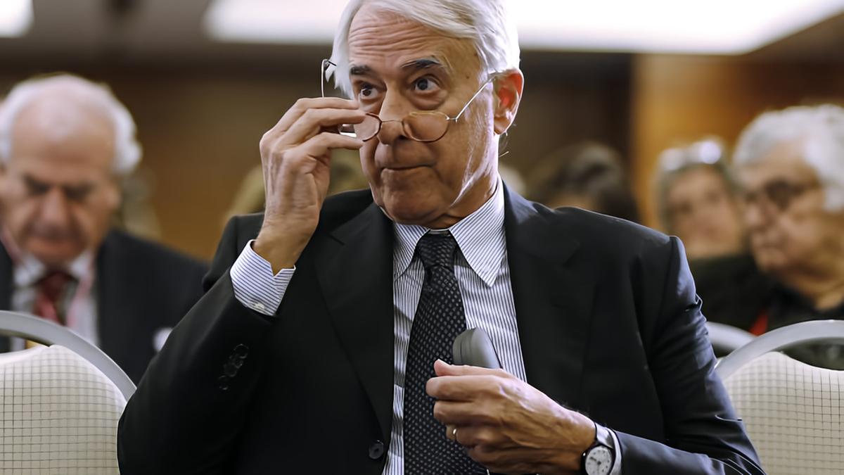 Giuliano Pisapia annuncia il suo voto favorevole alla riforma della giustizia