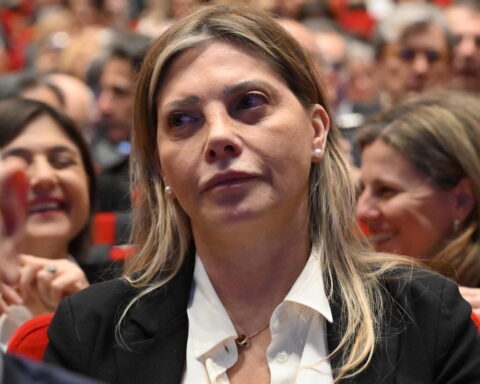 Giusi Bartolozzi si dimette da capo di gabinetto del ministro Nordio dopo polemiche e indagini
