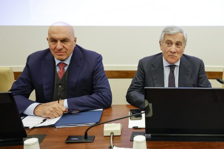 Guerra in Iran, Tajani e Crosetto al Parlamento: «Informati dopo l'inizio delle operazioni»