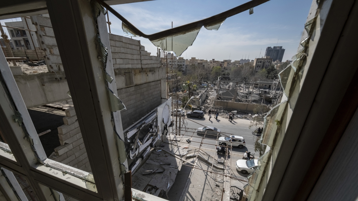 I giornalisti del «Corriere» rispondono alle domande sui conflitti in Medio Oriente