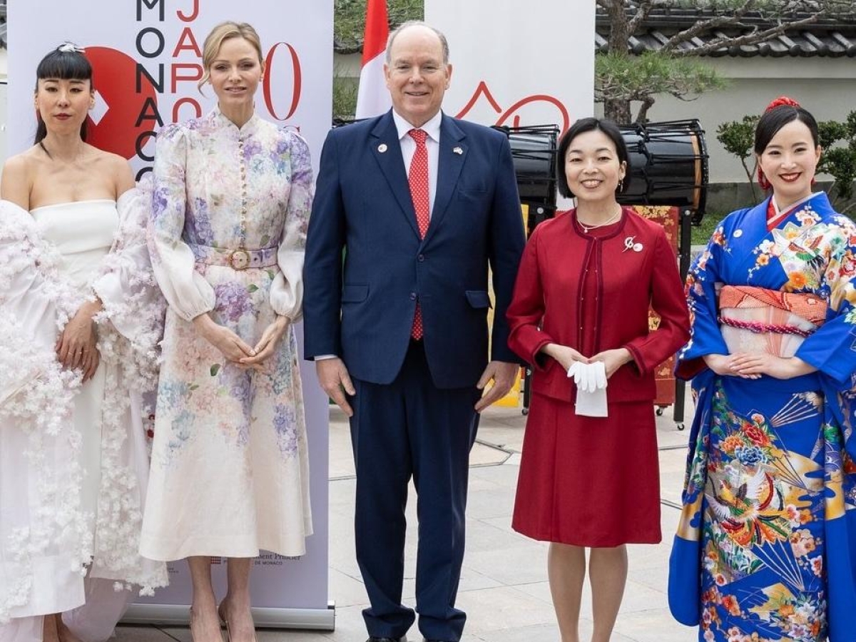 Il Ballo della Rosa celebra la sua settantesima edizione a Montecarlo con la partecipazione della principessa Akiko di Giappone