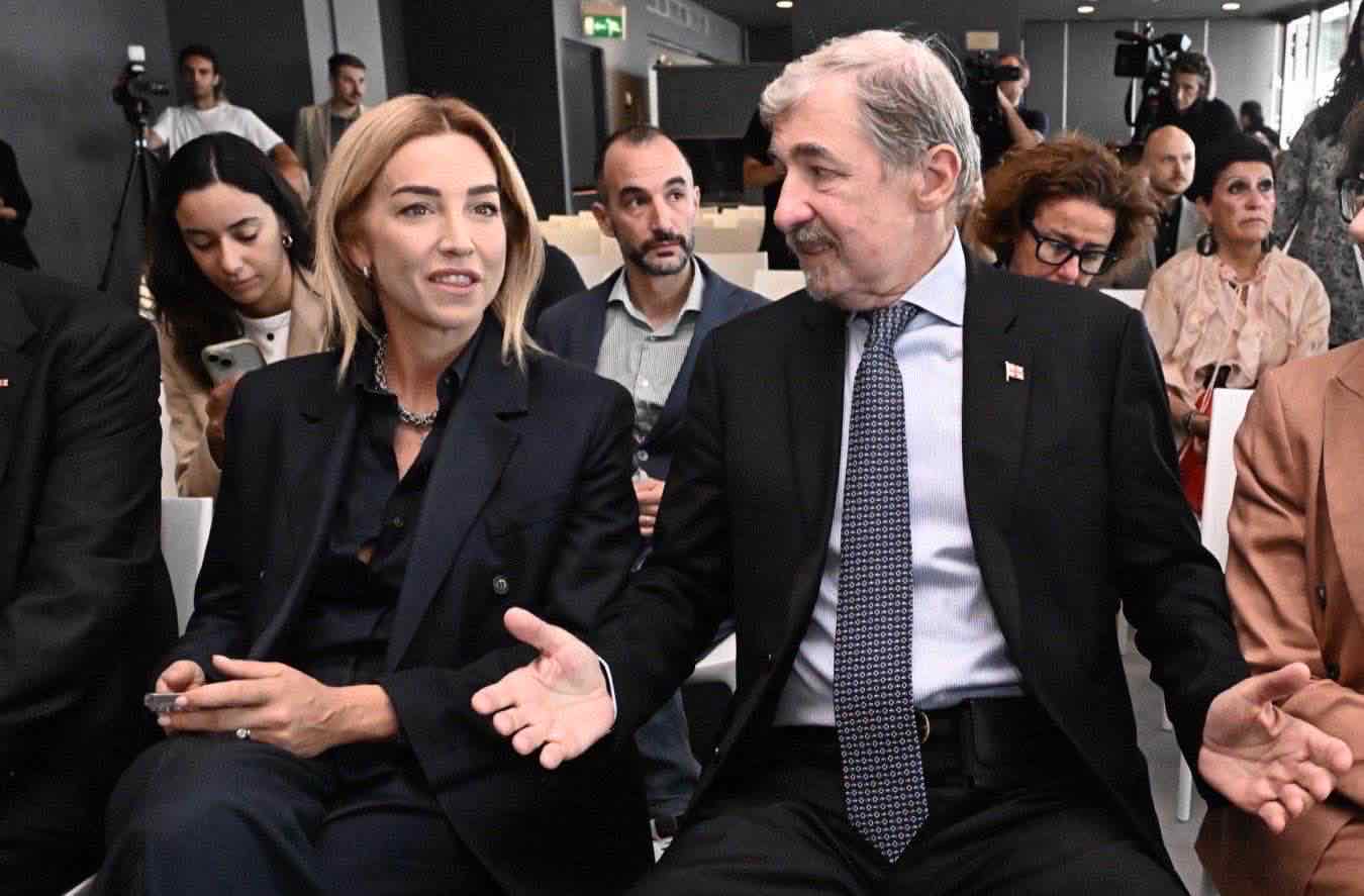 Il caso del dossier contro i giornalisti: indagine della procura su Bucci e pressioni politiche a Genova