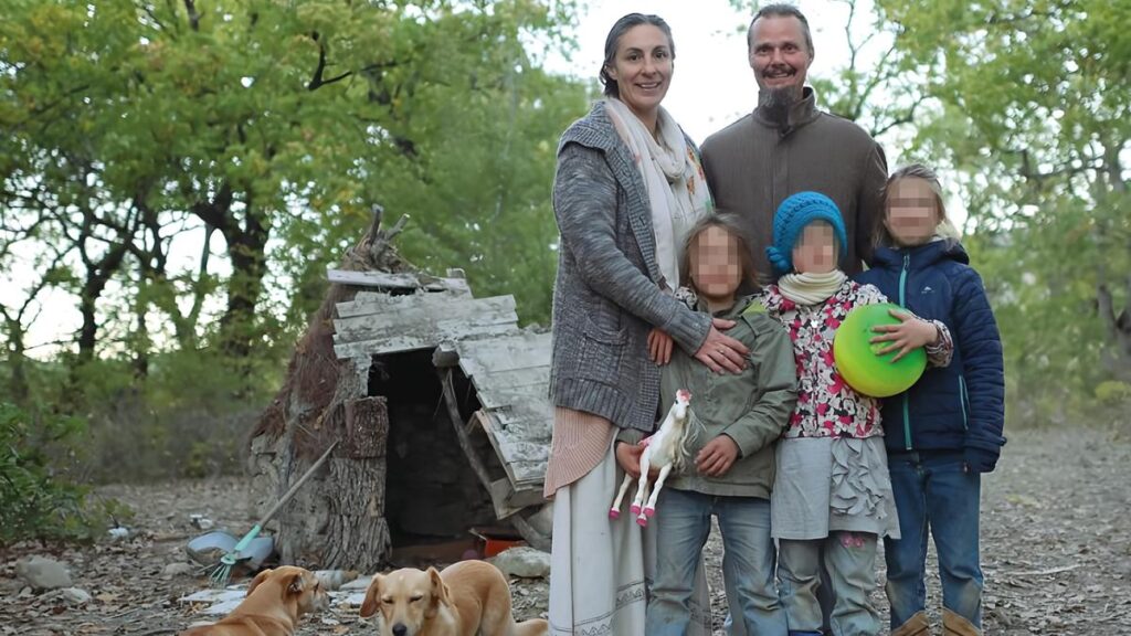 Il presidente del Senato Ignazio La Russa incontra i genitori della famiglia Trevallion il 25 marzo