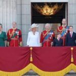 Il principe Edoardo incoraggia il team paralimpico britannico durante i Giochi di Milano Cortina