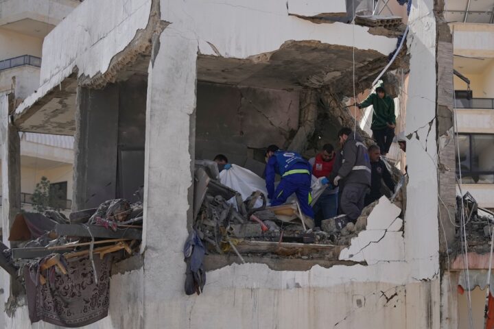 Il quattordicesimo giorno di guerra: attacchi militari tra Iran, Israele e Stati Uniti, oltre 2mila morti