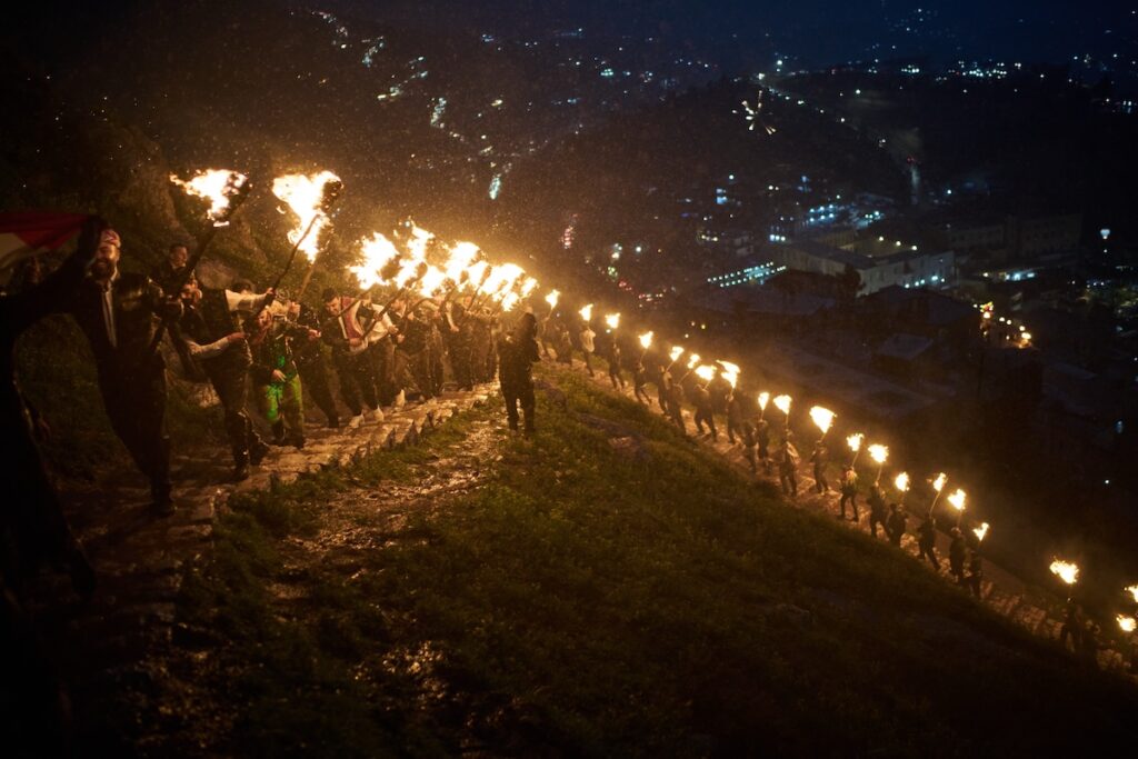 Il Regno Unito consente agli Stati Uniti di attaccare l'Iran dalla sua base militare in Medio Oriente