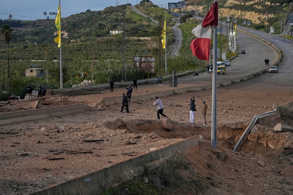Il ventitreesimo giorno di guerra: escalation di minacce tra Stati Uniti e Iran, intensificano gli attacchi in Israele