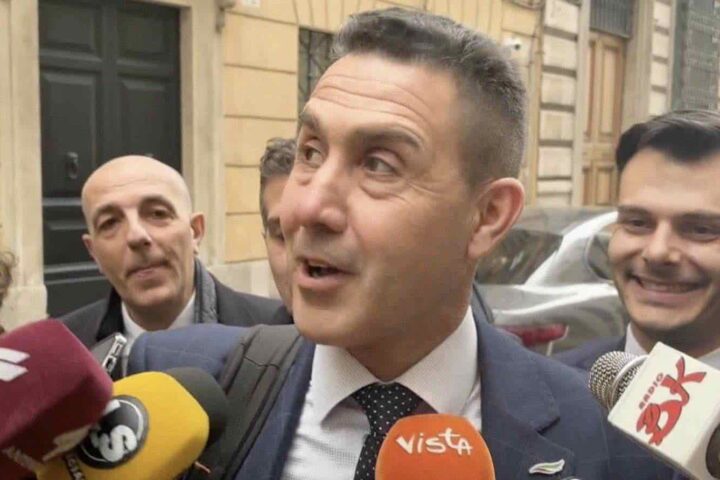 Inaugurata la sede di Futuro Nazionale a Roma, Vannacci: «Caffè con Tajani o Marina Berlusconi? Perché no»