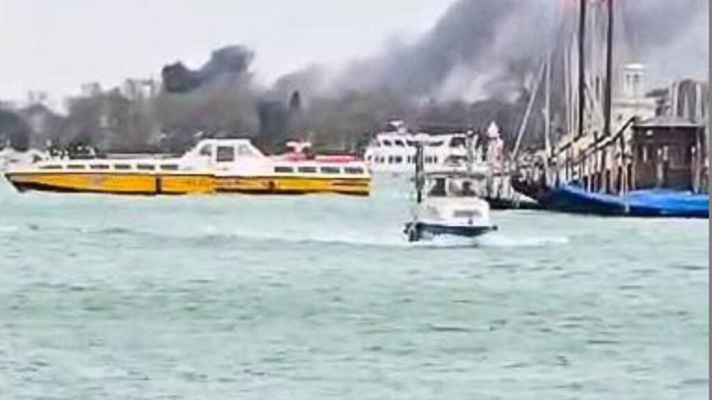 Incendio controllato al padiglione Serbia della Biennale di Venezia, nessun danno grave segnalato