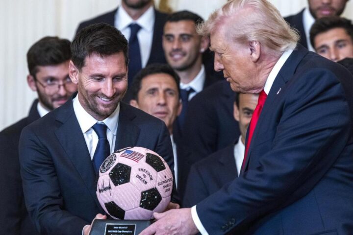 Israele avvia una "nuova fase" di guerra con l'Iran, Trump chiede resa incondizionata