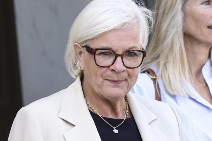 La ministra della Difesa francese: «Serve una soluzione politica, non solo la superiorità militare»