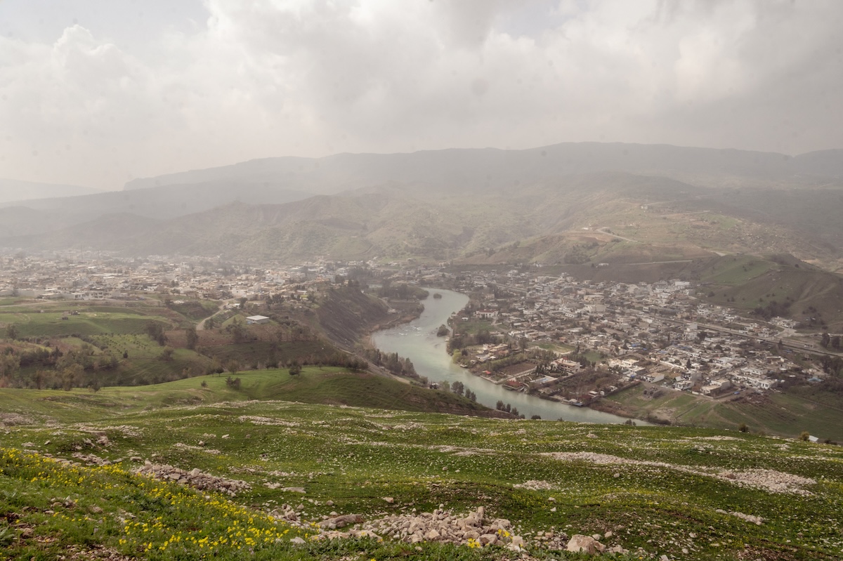 La situazione al confine tra Iraq e Iran: il racconto di un contrabbandiere curdo