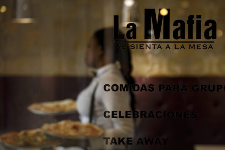La Spagna vieta l'uso del nome "mafia" per una catena di ristoranti con sede a Saragozza