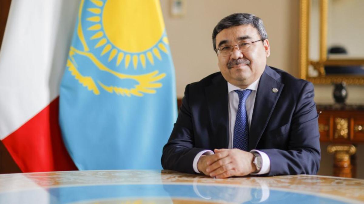 L'ambasciata del Kazakhstan a Roma celebra il Nawruz con oltre 300 studenti kazakhi