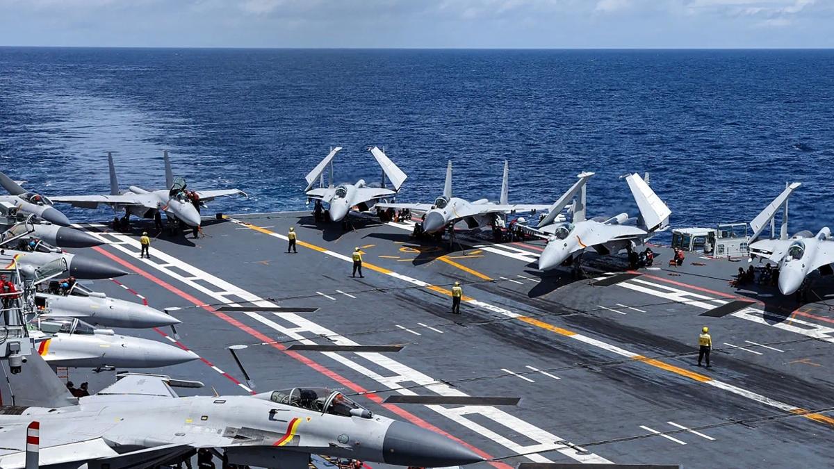 L'apparente pausa dei voli cinesi intorno a Taiwan avvia un dibattito sull'assenza di attacchi aerei