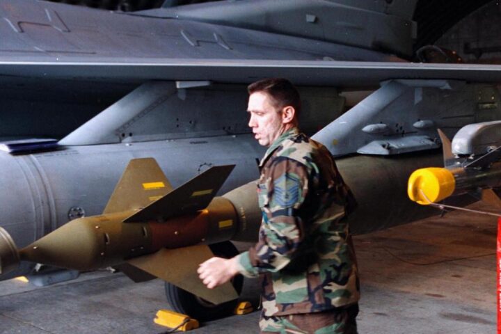 Le basi militari statunitensi in Italia: 7 strutture e 13mila soldati da analizzare