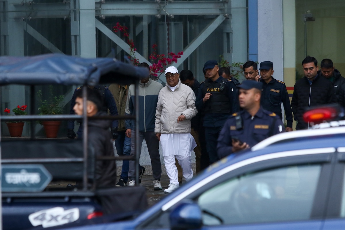 L'ex primo ministro nepalese khadga prasad sharma oli arrestato per la repressione delle proteste di settembre