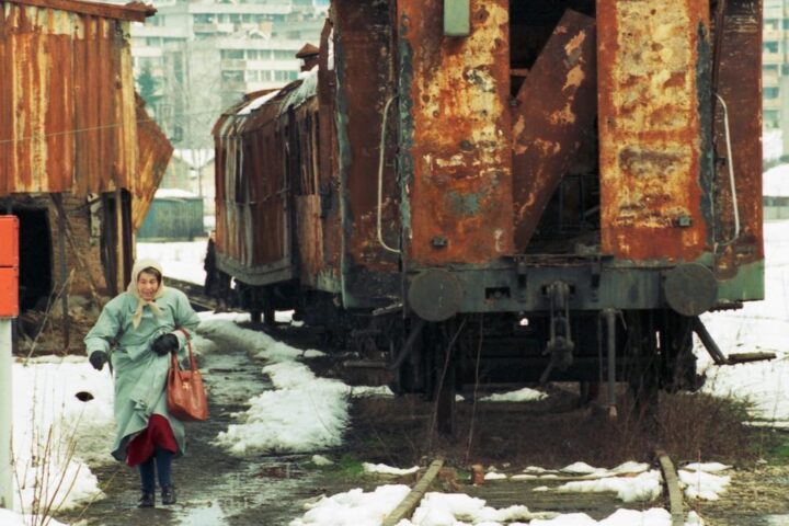 L'inchiesta su milanesi che sparavano a Sarajevo: shock per i safari umani e il coinvolgimento di imprenditori noti