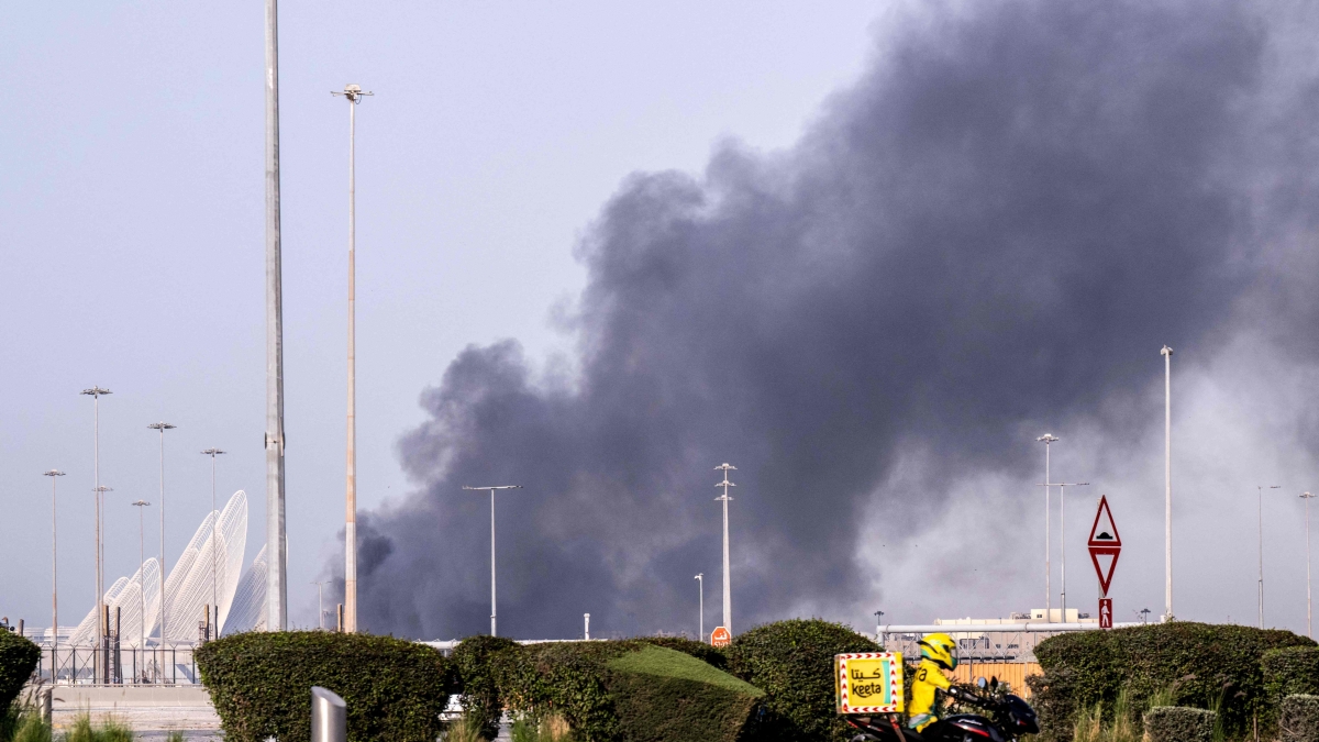 Lo sceicco Al Mazrouei: «Gli Emirati temono la guerra, l'Iran non resisterà a lungo»