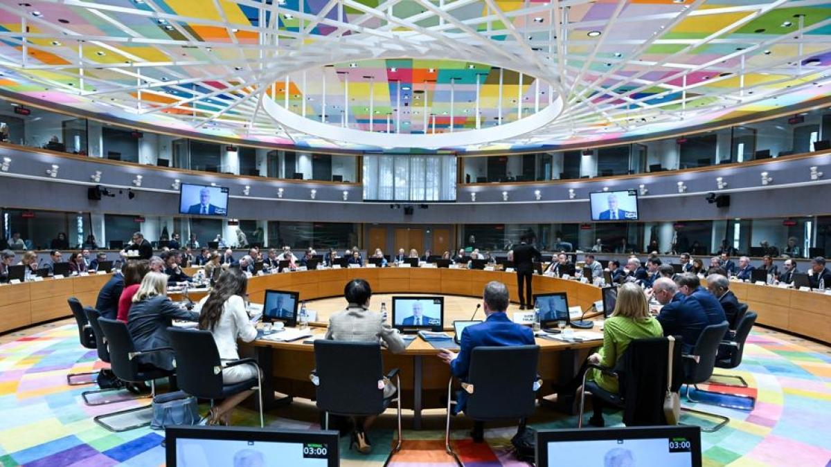 L'Unione europea rifiuta il coinvolgimento nella guerra proposta da Trump in Iran