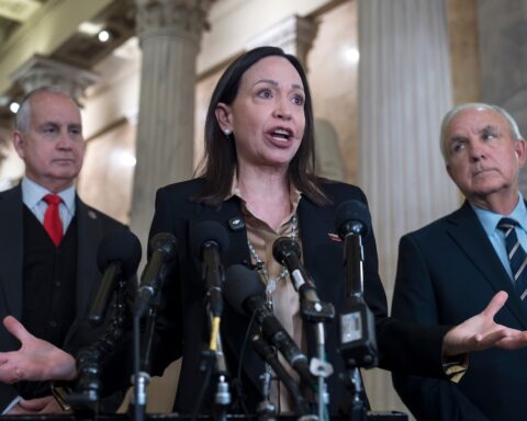 María Corina Machado annuncia il suo ritorno in Venezuela nelle prossime settimane