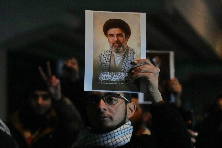 Mojtaba Khamenei dichiara aggressività nel suo primo messaggio come nuova Guida Suprema dell'Iran