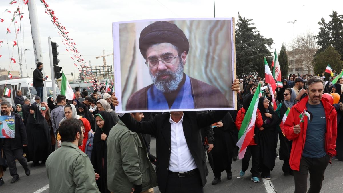 Mojtaba Khamenei e le proprietà da 250 milioni a Londra: sospetti di attività di spionaggio