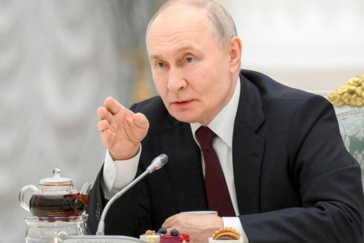 Mosca intensifica il controllo su Internet dopo l'uccisione di Khamenei, bloccati Telegram, WhatsApp e YouTube