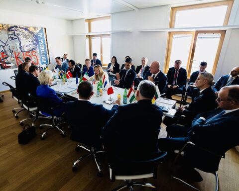 Nuova riunione informale a Bruxelles su migrazione con Meloni, Frederiksen e Jetten