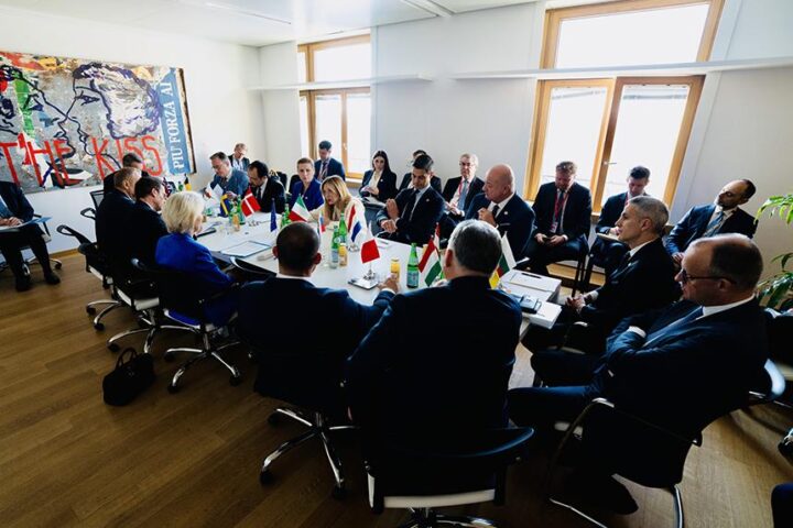 Nuova riunione informale a Bruxelles su migrazione con Meloni, Frederiksen e Jetten