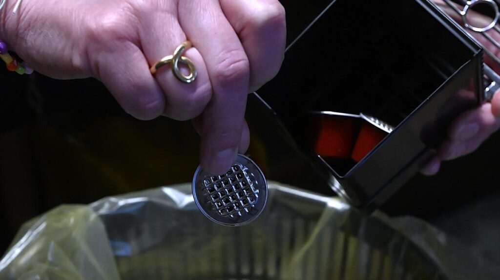 Nuove regole Ue per il riciclo delle capsule di caffè: obblighi per le aziende in arrivo