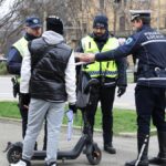 Obbligo di targa e assicurazione per monopattini: costi e regole dal 16 maggio