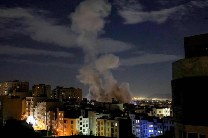 Quanto durerà il conflitto con l'Iran? Le dichiarazioni contraddittorie di Trump e la mobilitazione israeliana