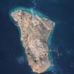 Raid Usa su Kharg: Trump annuncia bombardamenti per proteggere il transito nello Stretto di Hormuz