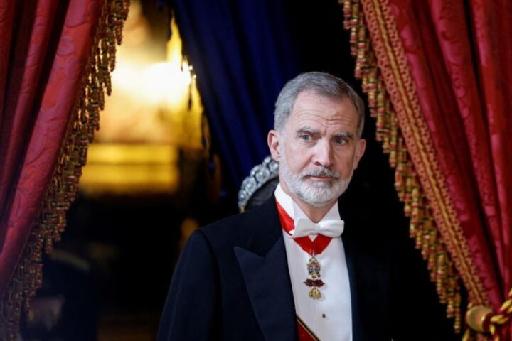 Re Felipe conferisce la laurea honoris causa a Mattarella a Salamanca e incontra Leone XIV in Vaticano