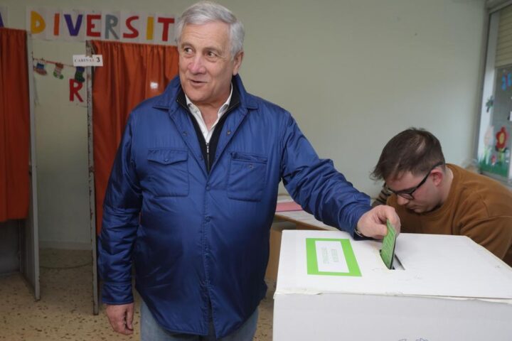 Referendum giustizia: una vittoria del Sì legittima il governo Meloni a proseguire con le riforme