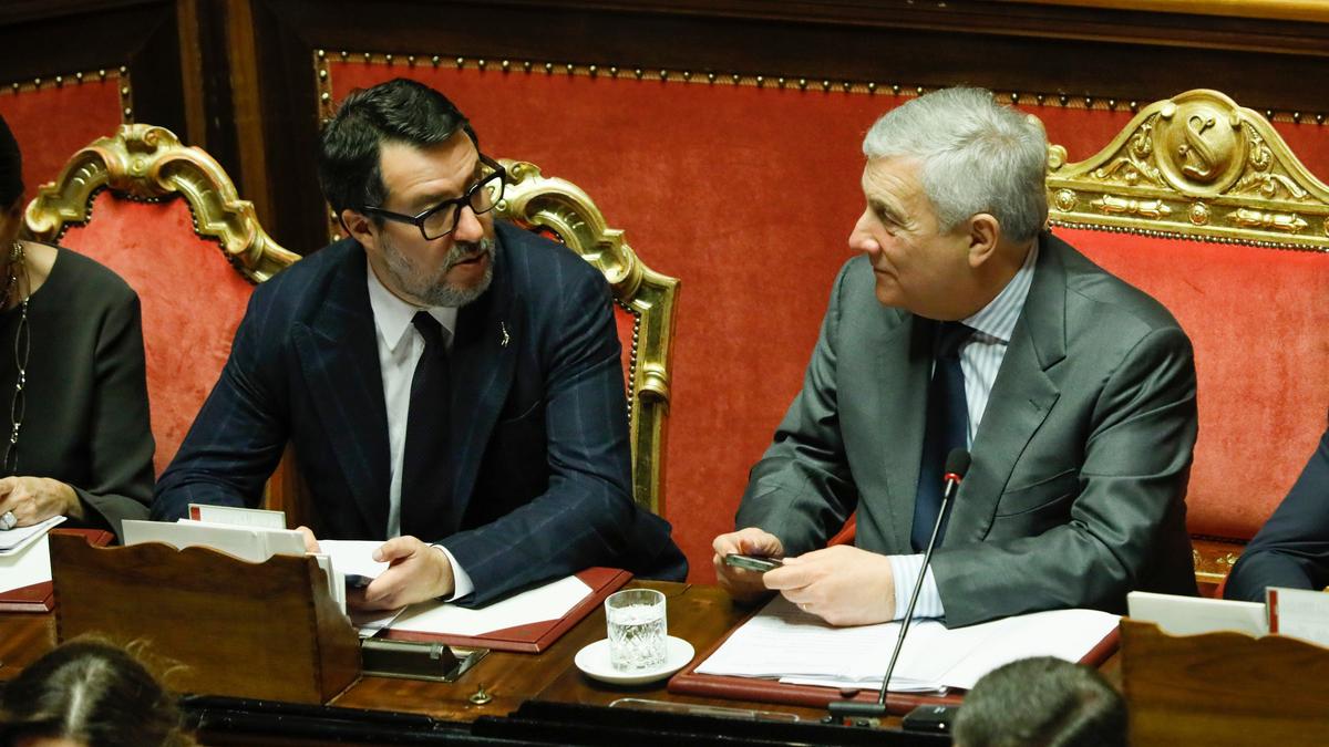 Salvini e Tajani divisi sulle sanzioni contro il petrolio russo: il vicepremier chiede un cambio di rotta