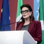 Santanché valuta l'addio al governo dopo le dimissioni di Delmastro e Bartolozzi