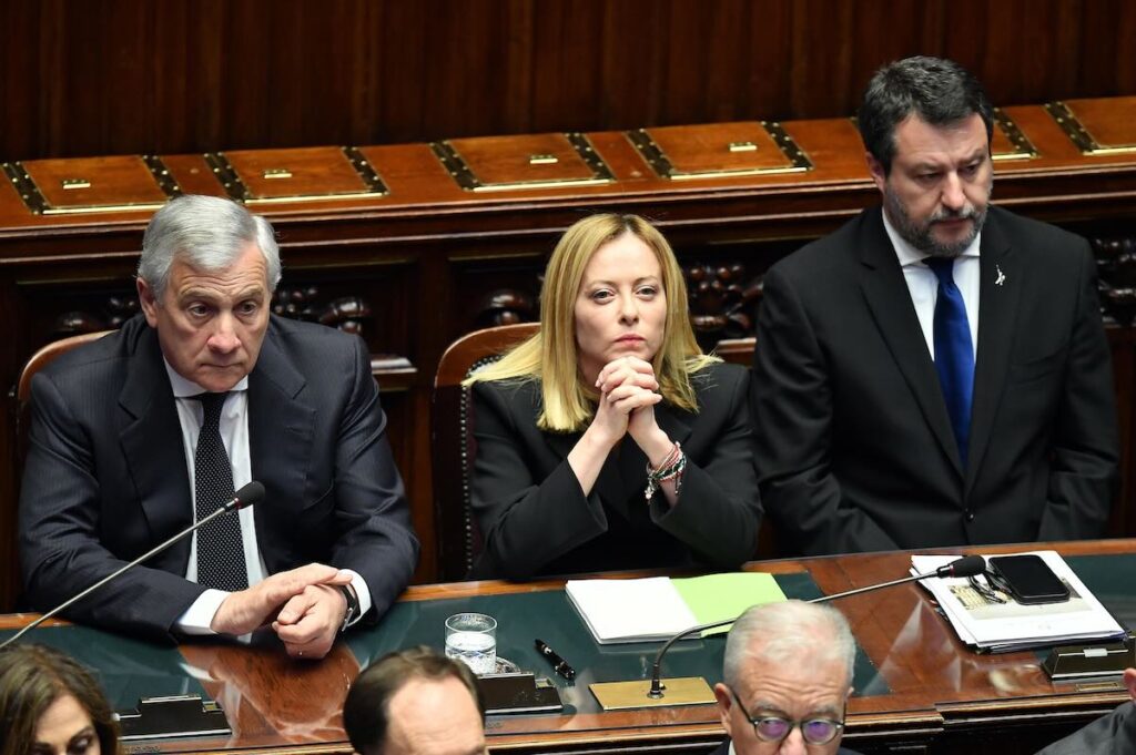 Tajani e Salvini respingono le elezioni anticipate e puntano a governare fino al 2027