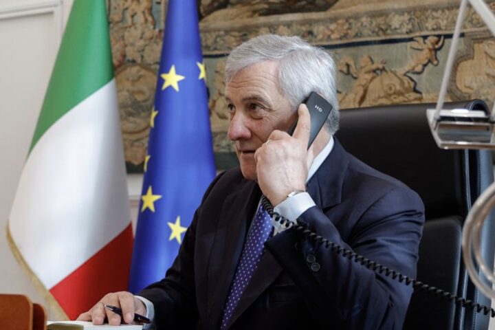 Tajani in colloquio con Barzani: condanna l'attacco a Erbil e ribadisce il sostegno italiano